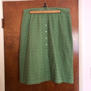 Rachel Parcell green button front eyelet skirt